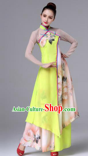 Traditional Chinese Classical Folk Dance Yellow Dress Stage Performance Fan Dance Costumes for Women