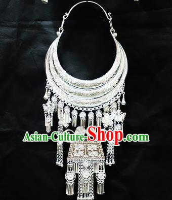 Chinese Traditional Miao Nationality Wedding Jewelry Accessories Hmong Sliver Tassel Necklace for Women
