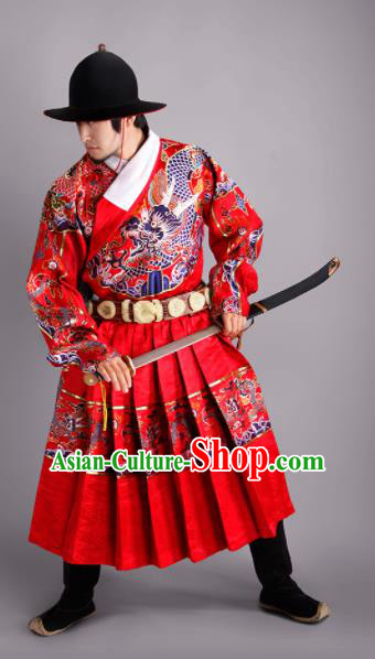 Chinese Traditional Ming Dynasty Swordsman Clothing Ancient Imperial Bodyguard Embroidered Costumes for Men