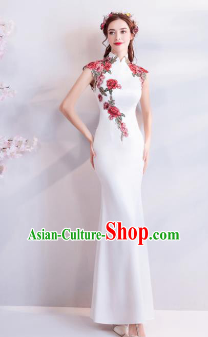 Chinese Traditional White Silk Cheongsam Wedding Bride Costume Compere Full Dress for Women