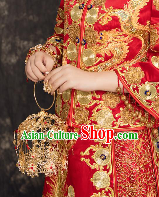 Chinese Traditional Handmade Bride Accessories Ancient Palace Golden Cabas Fleur Bouquet for Women