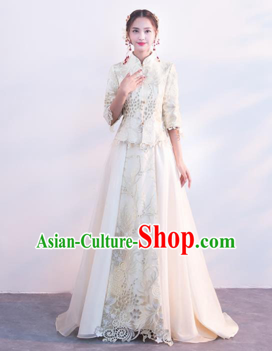 Chinese Traditional Embroidered Wedding Costumes White Xiuhe Suits Ancient Bride Dress for Women