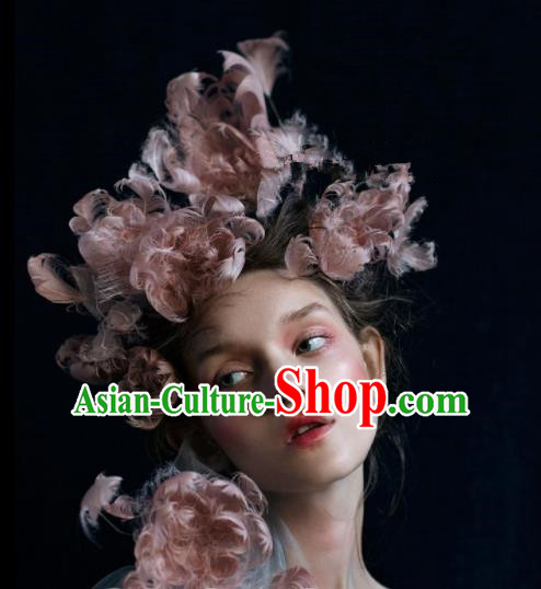 Top Grade Halloween Hair Accessories Gothic Catwalks Pink Feather Top Hat for Women