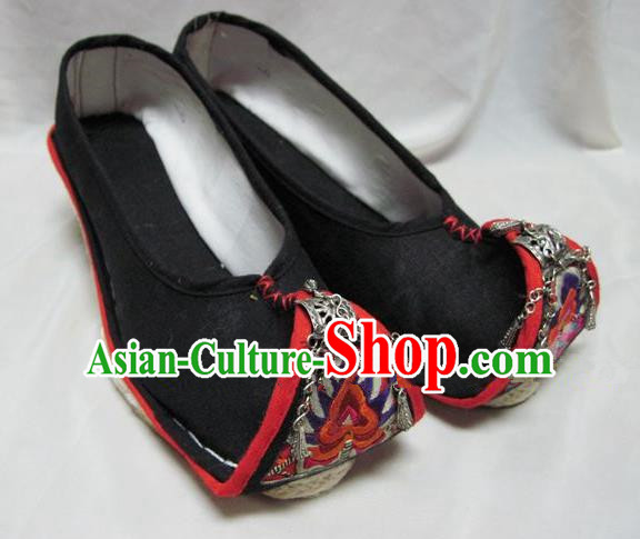 Asian Chinese Traditional Hanfu Shoes Black Embroidered Shoes for Women