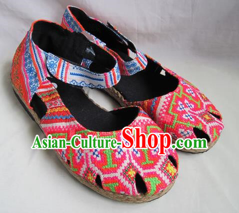 Asian Chinese Traditional Hanfu Shoes Ethnic Batik Shoes for Women