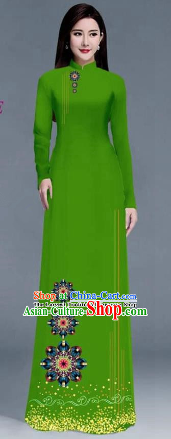 Asian Traditional Vietnam Ao Dai Costume Vietnamese Bride Green Cheongsam for Women