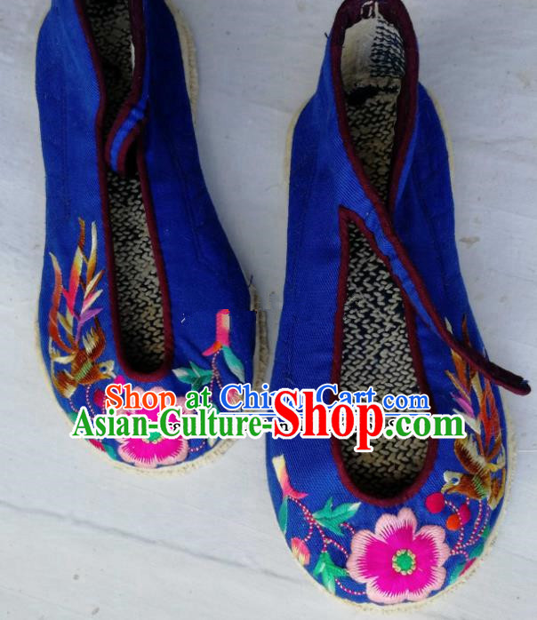 Chinese Traditional Hanfu Shoes Embroidered Royalblue Shoes Handmade Cloth Shoes for Women