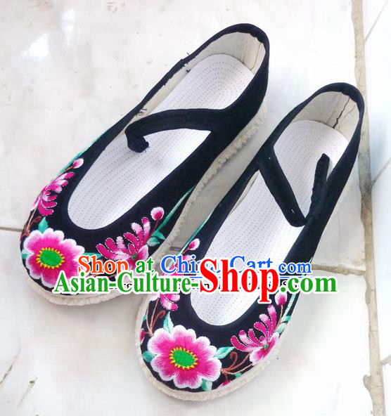 Chinese Traditional Hanfu Shoes Ancient Black Cloth Embroidered Shoes Handmade Shoes for Women