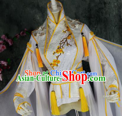 Traditional Chinese Embroidered Costumes Ancient Swordsman Hanfu Clothing for Men