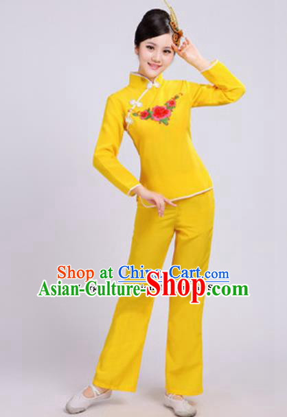 Traditional Chinese Folk Dance Fan Dance Costumes Yanko Dance Group Dance Yellow Clothing for Women