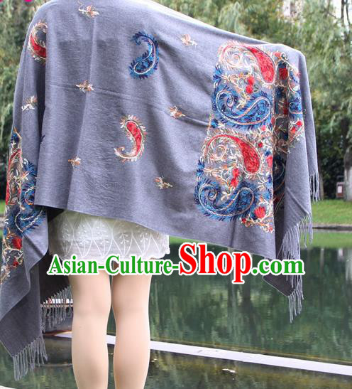 Chinese Traditional Embroidered Scarf Yunnan National Grey Wool Cloak for Women