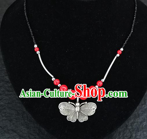 Chinese Traditional Jewelry Accessories Yunnan National Butterfly Pendant Red Beads Necklace for Women