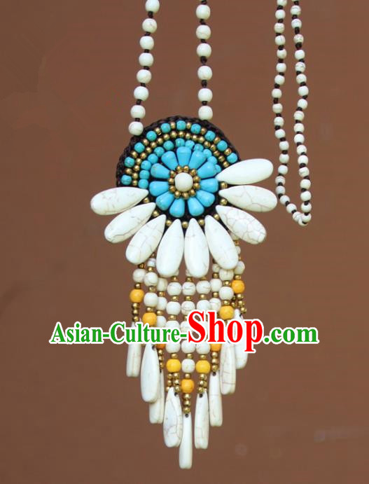 Chinese Traditional Jewelry Accessories Yunnan Minority White Turquoise Necklace for Women