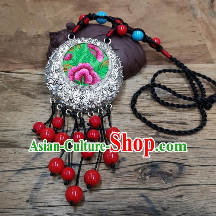 Chinese Traditional Jewelry Accessories Yunnan Minority Red Beads Tassel Embroidered Necklace for Women