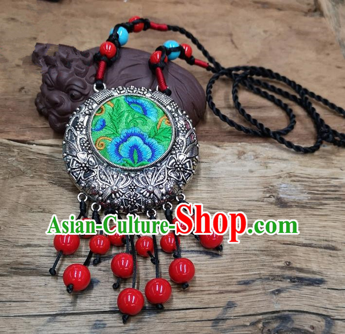 Chinese Traditional Jewelry Accessories Yunnan Minority Embroidered Blue Peony Necklace for Women