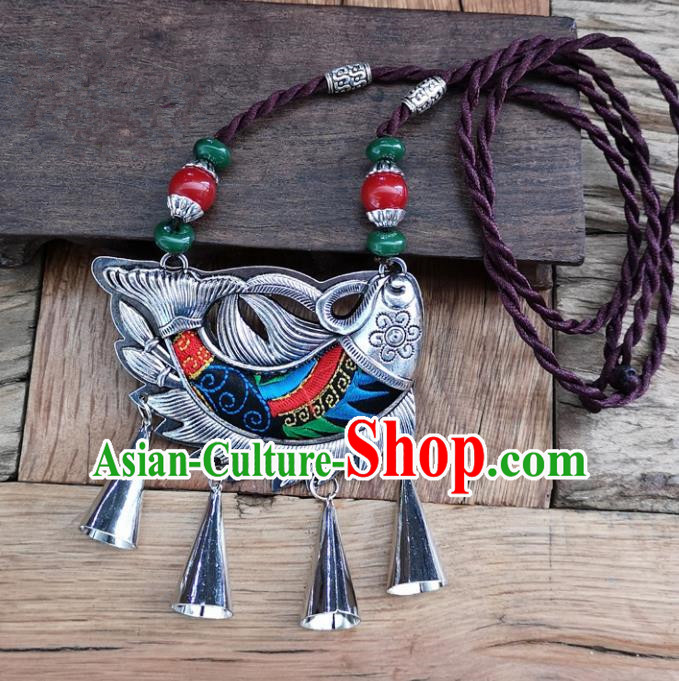Chinese Traditional Jewelry Accessories Yunnan Minority Embroidered Black Fish Necklace for Women