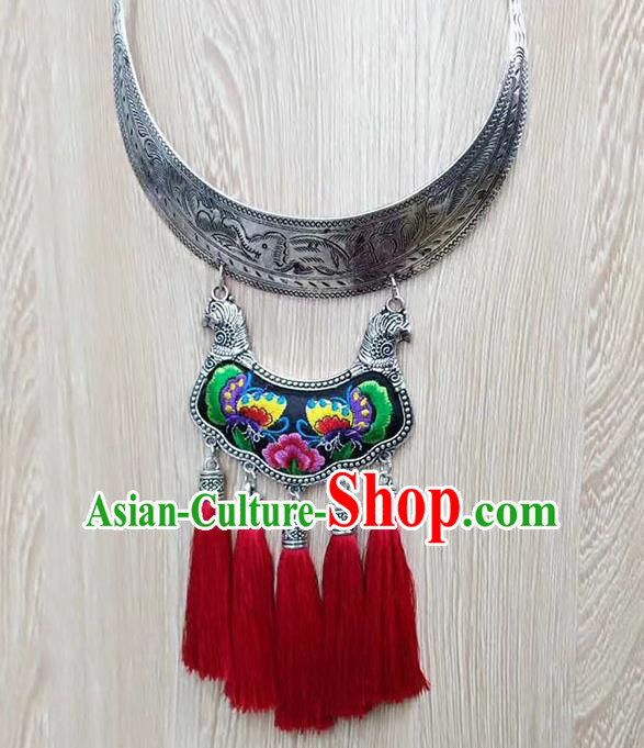 Chinese Traditional Miao Minority Black Embroidered Sliver Necklace Ethnic Folk Dance Accessories for Women