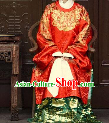 Ancient Chinese Ming Dynasty Imperial Empress Embroidered Wedding Costume for Women