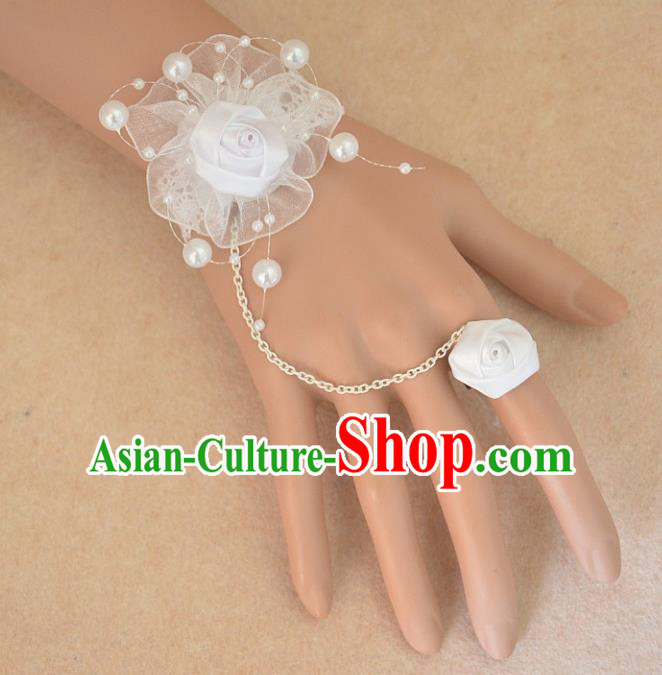 European Western Bride Vintage Jewelry Accessories Renaissance White Flower Bracelet with Ring for Women