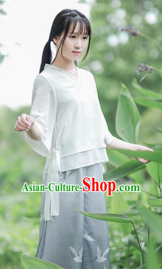 Traditional Chinese National Costume Embroidered White Shirts Hanfu Cheongsam Blouse for Women