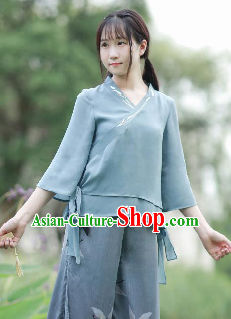 Traditional Chinese National Costume Embroidered Shirts Hanfu Cheongsam Blouse for Women
