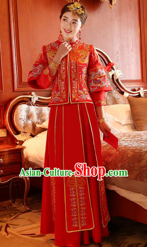 Traditional Chinese Wedding Costume Ancient Bride Embroidered Red Dress Xiuhe Suits for Women