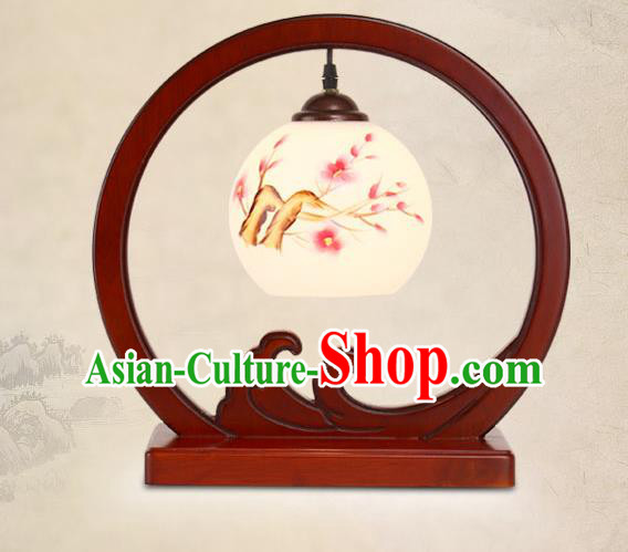 Traditional China Ancient Wood Lanterns Handmade Printing Plum Blossom Table Lantern Ancient Lamp