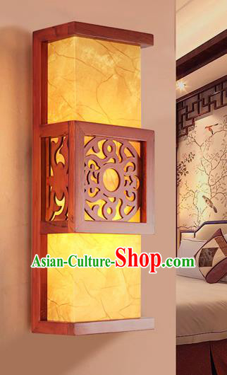 Traditional China Ancient Wood Carving Yellow Wall Lanterns Handmade Lantern Ancient Lamp