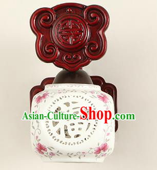 China Handmade Palace Lanterns Ceramics Wall Lantern Ancient Wood Lanterns Traditional Lamp