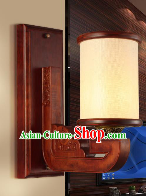 China Handmade Lanterns Palace Wall Lantern Ancient Wood Lanterns Traditional Lamp