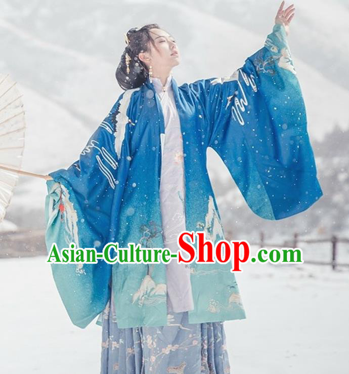 Chinese Ancient Palace Lady Cloak Traditional Ming Dynasty Princess Hanfu Embroidered Costume for Women