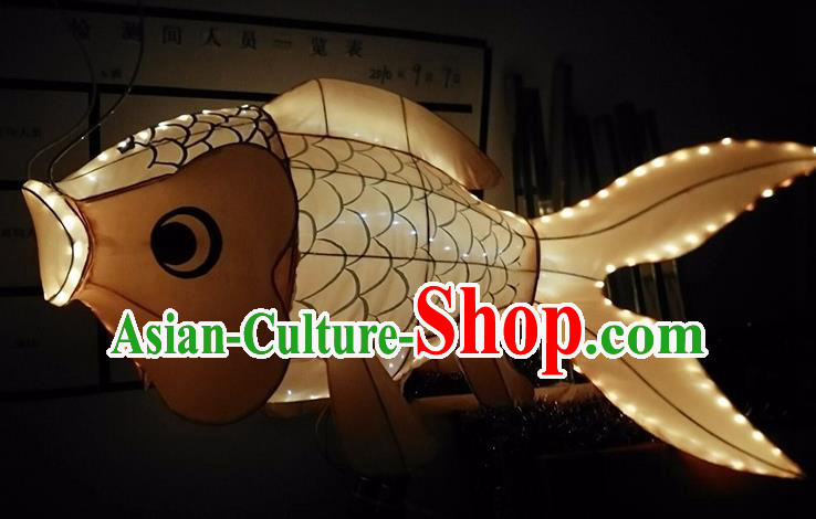 China Handmade Yellow Fish Lanterns Traditional Chinese New Year Palace Lantern Ancient Lanterns