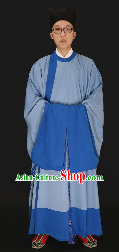 Chinese Ancient Ming Dynasty Costume Confucian Scholar Light Blue Robe Swordsman Hanfu Clothing for Men