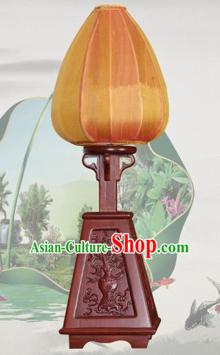 Handmade Traditional Chinese Lantern Desk Lamp Yellow Silk Lanern New Year Lantern