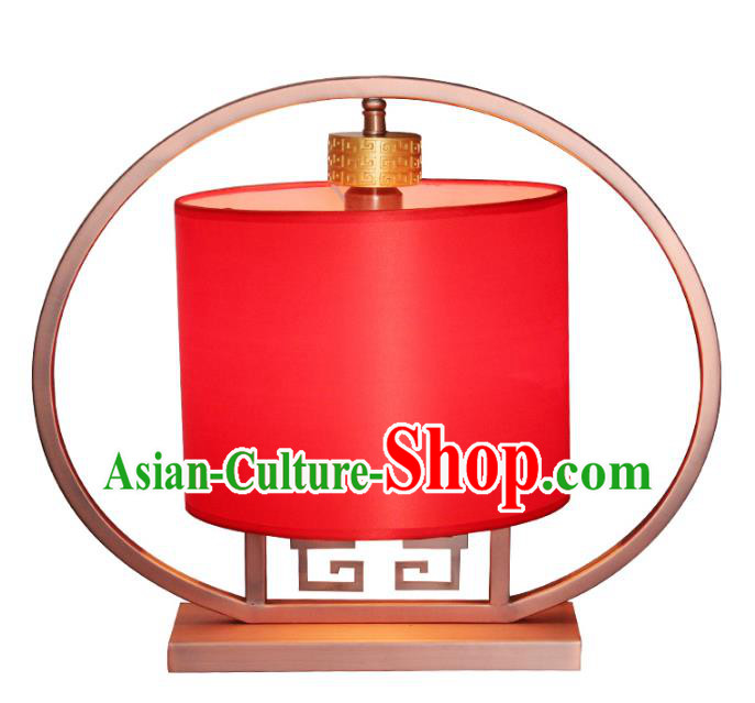 Handmade Traditional Chinese Red Lantern Desk Lamp New Year Lantern
