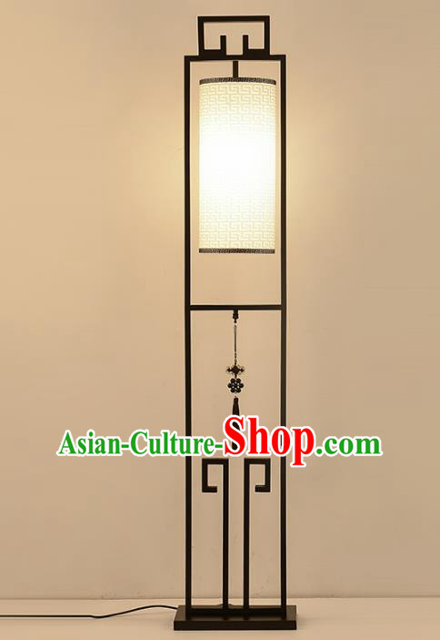 Traditional Asian Chinese Lanterns China Ancient Iron Floor Lamp Palace Lantern