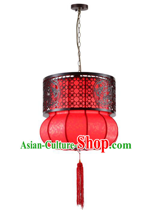 Asian China Handmade New Year Red Lantern Traditional Ancient Ceiling Lamp Hanging Palace Lanterns