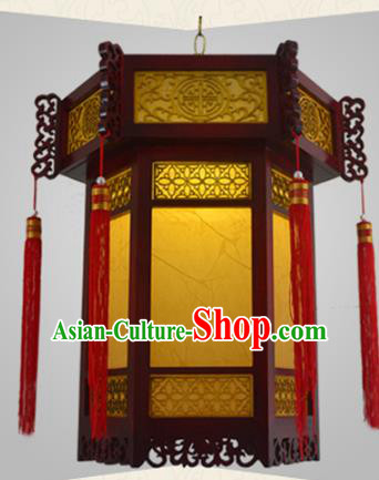 Chinese Handmade Palace Wood Lantern Traditional Hanging Lantern Ceiling Lamp Ancient Lanterns
