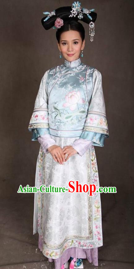 Ancient Chinese Qing Dynasty Manchu Kangxi Imperial Concubine Embroidered Historical Dress Costume for Women