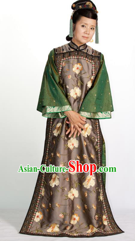 Chinese Qing Dynasty Manchu Princess Consort Historical Costume Ancient Palace Lady Clothing for Women