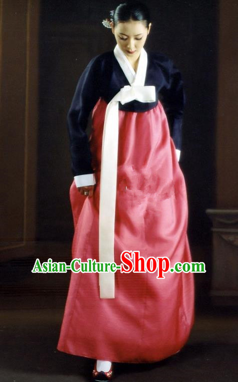 Korean Traditional Bride Palace Hanbok Clothing Navy Blouse and Pink Dress Korean Fashion Apparel Costumes for Women