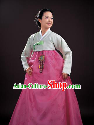 Korean Traditional Bride Palace Hanbok Clothing Light Green Blouse and Pink Dress Korean Fashion Apparel Costumes for Women