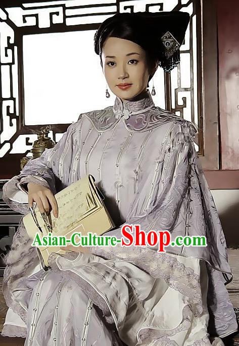 Chinese Ancient Empress Dowager Xiaozhuang Dress Qing Dynasty Manchu Palace Lady Embroidered Costume for Women