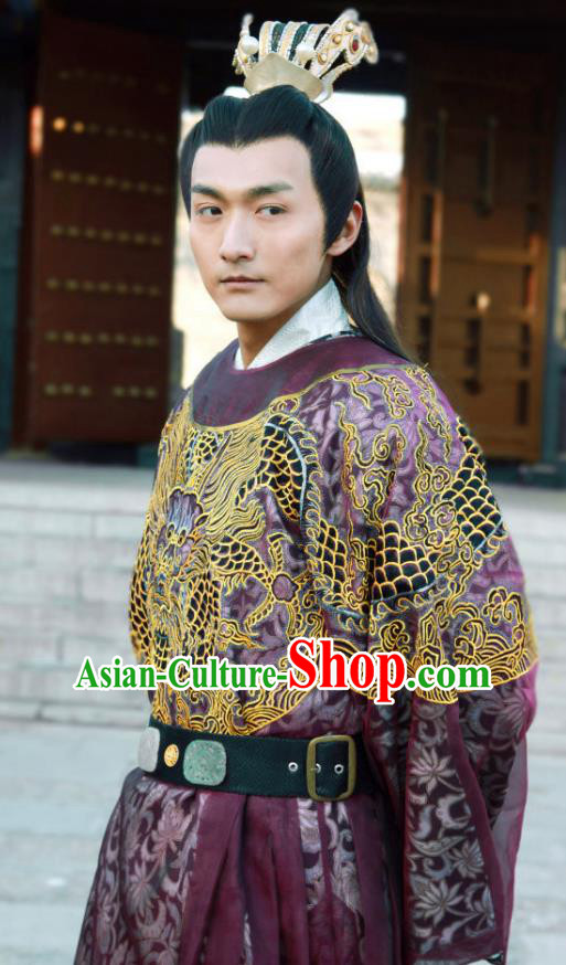 Traditional Chinese Ancient Ming Dynasty Emperor Xi Zhu Youxiao Embroidered Replica Costume Purple Imperial Robe for Men