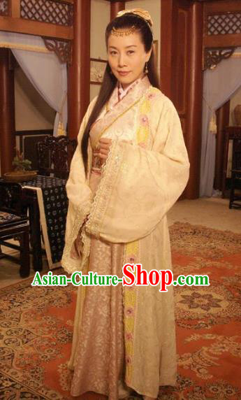 Chinese Ancient Ming Dynasty Imperial Concubine Embroidered Dress Costume for Women