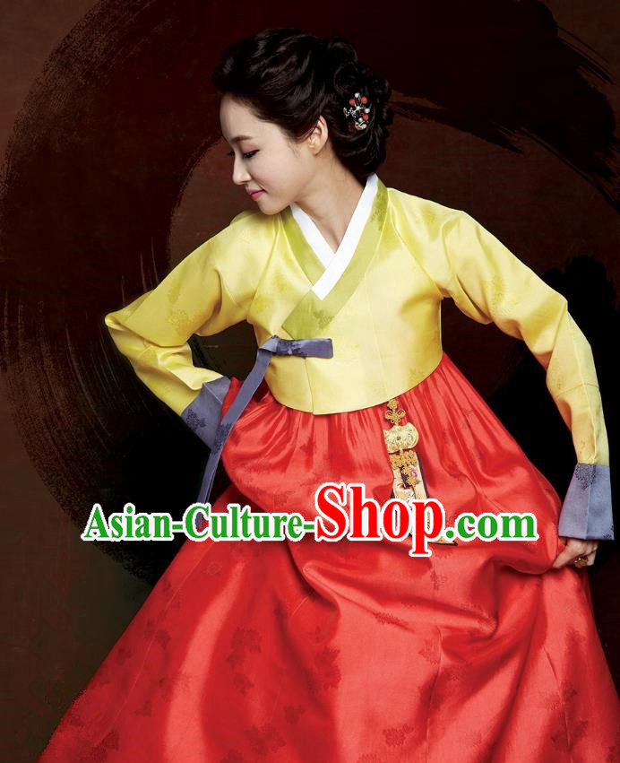 Top Grade Korean Hanbok Traditional Yellow Blouse and Red Dress Fashion Apparel Costumes for Women