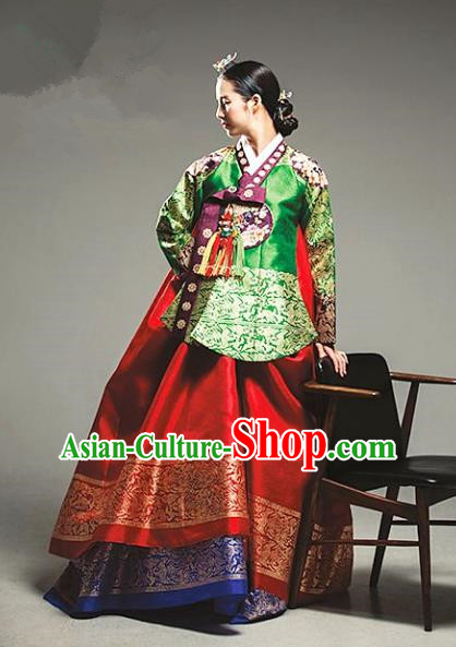 Top Grade Korean Palace Hanbok Traditional Empress Green Blouse and Red Dress Fashion Apparel Costumes for Women