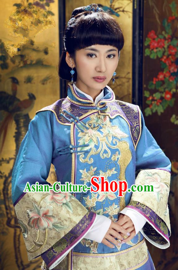 Ancient Chinese Qing Dynasty Young Mistress Replica Costume Embroidered Xiuhe Suit for Women