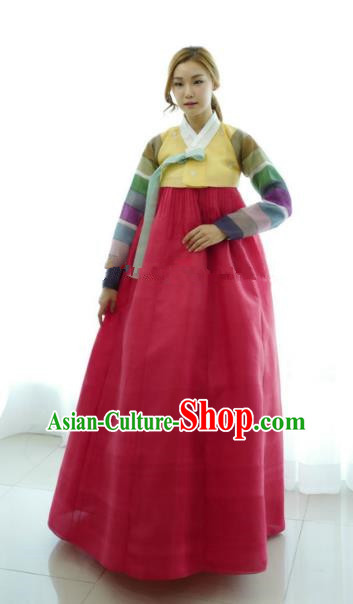 Korean Traditional Bride Hanbok Formal Occasions Yellow Blouse and Red Dress Ancient Fashion Apparel Costumes for Women