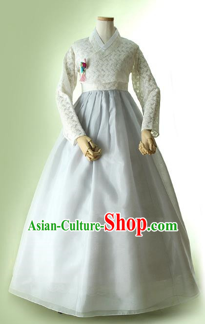 Korean Traditional Bride Hanbok Formal Occasions White Lace Blouse and Grey Dress Ancient Fashion Apparel Costumes for Women